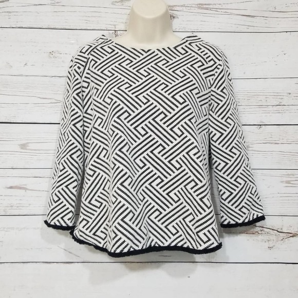 Anthropologie Tops - Anthro W5 Black and White Patterned Knit Top